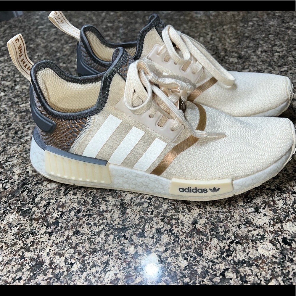 Adidas NMD r1 ladies shoes